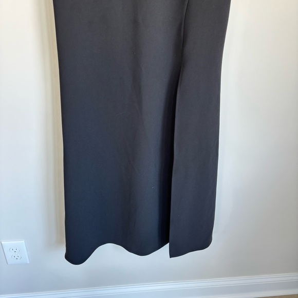 Petal and Pup Black Side Slit Maxi Dress Gown 8 - Picture 3 of 8